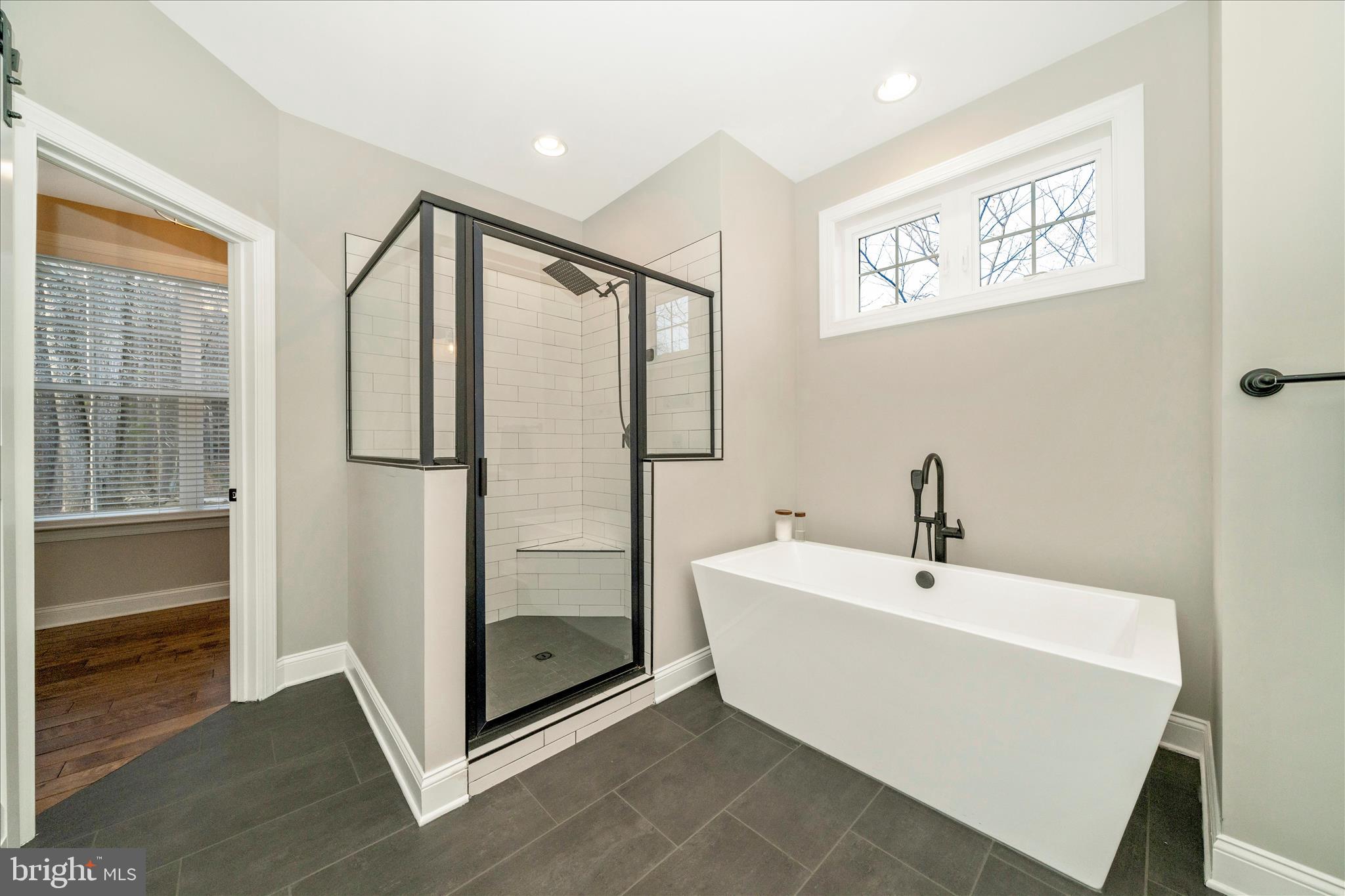 13839 Pryor Road Thurmont, MD 21788 - Photo 27 of 66 Primary Bathroom