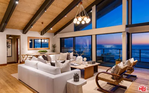 $15,850,000 | 18824 Topanga Beach Drive, Malibu, CA 90265