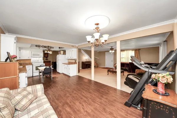 $424,990 | 17106 Moss Oaks Drive, Conroe, TX 77385