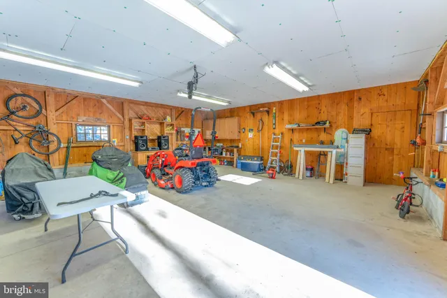 $379,900 | 21103 Marlin Circle, Shade Gap, PA 17255