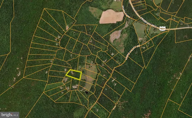 $379,900 | 21103 Marlin Circle, Shade Gap, PA 17255