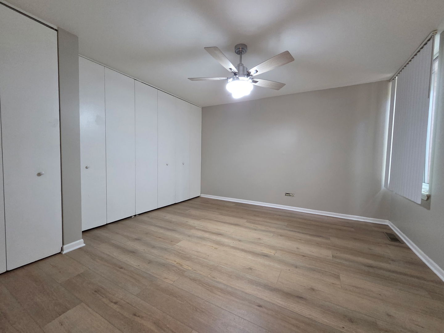 6010 Forest View Road, Unit 1B Lisle, IL 60532 - Photo 7 of 9