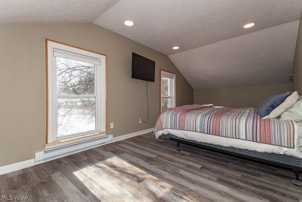 4280 Highway 534 Rome, OH 44085 - Photo 22 of 34 Owners Suite