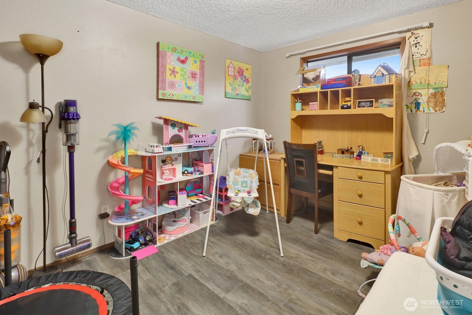 908 Liberty Street Lynden, WA 98264 - Photo 16 of 27 a view of a workspace with furniture