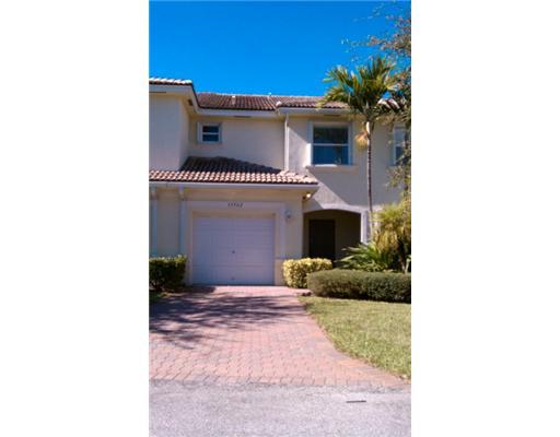 13502 Old Englishtown Road Wellington, FL 33414 - Photo 1 of 16 Primary Photo