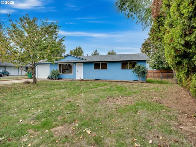 $434,900 | 821 Southwest 14th Street, Troutdale, OR 97060