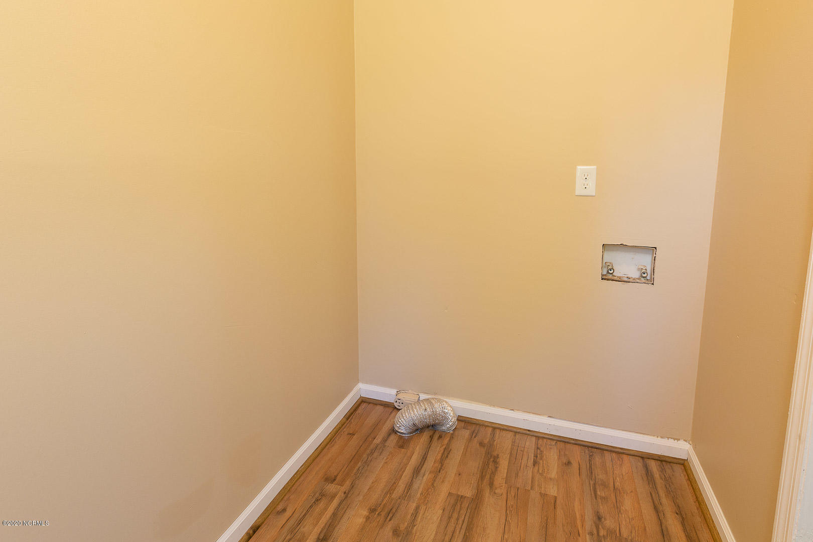 75 Markus Lane Clinton, NC 28328 - Photo 15 of 25 75 Markus Ln Clinton NC 28328-16