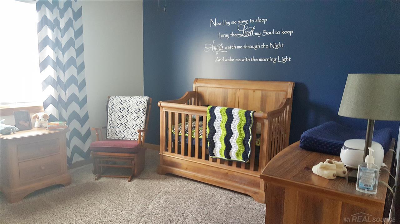 54123 County Line Road New Baltimore, MI 48047 - Photo 16 of 36 31328190-15.JPG