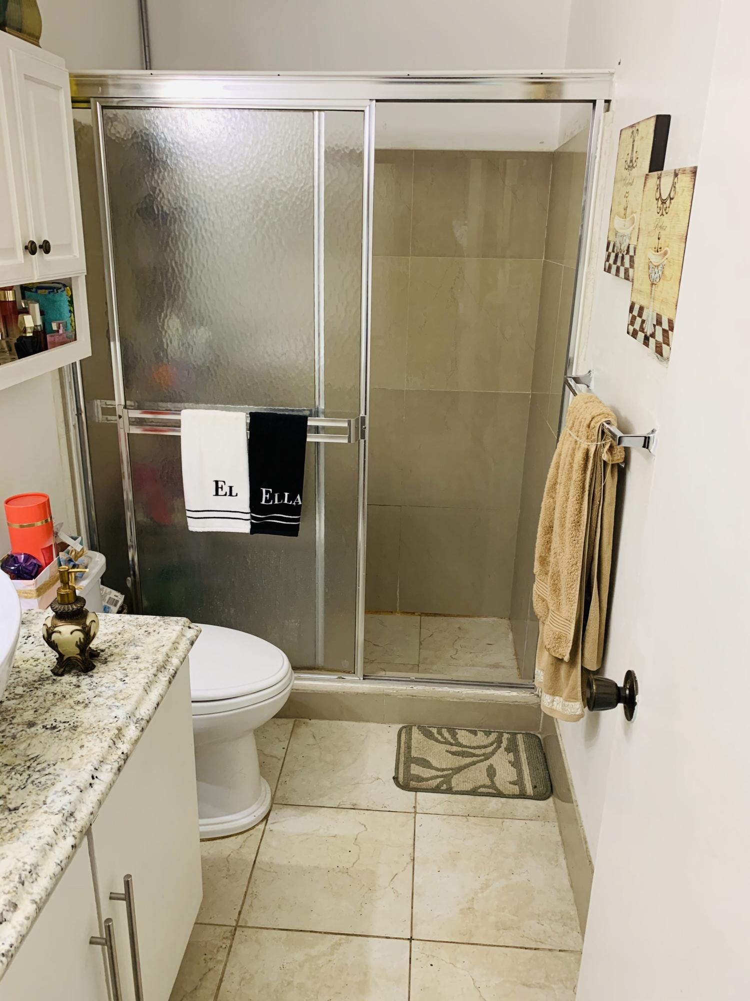 18810 Schooner Drive Boca Raton, FL 33496 - Photo 8 of 16 Master Bath