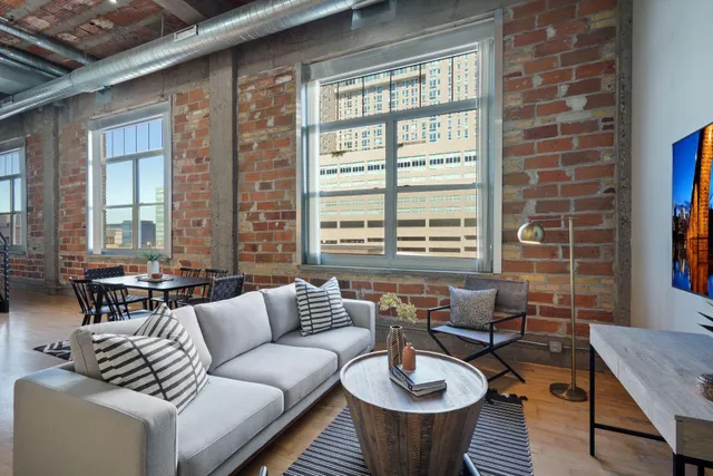 $1,995 | 521 South 7th Street, Unit 602, Minneapolis, MN 55415