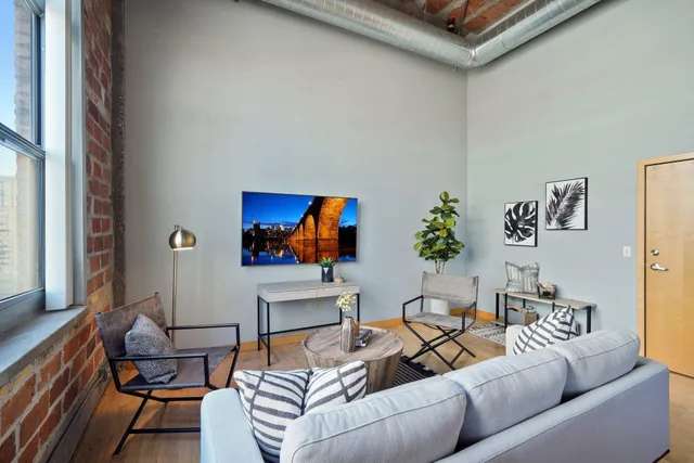 $1,995 | 521 South 7th Street, Unit 602, Minneapolis, MN 55415