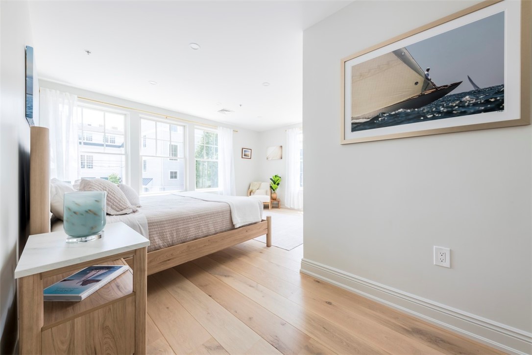 10 Brown & Howard, Unit 101 Newport, RI 02840 - Photo 16 of 35