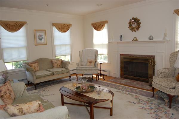 106 Rocky Brook Road North Andover, MA 01845 - Photo 9 of 30 Gallery Image 9