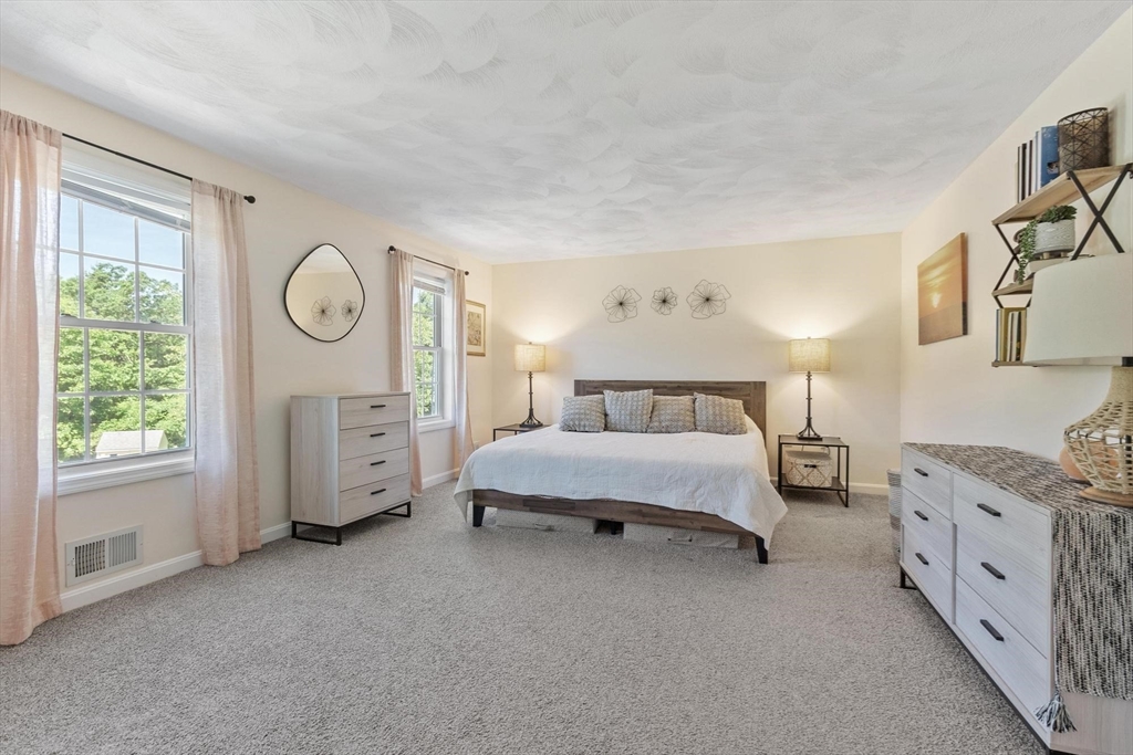 98 North End Road Townsend, MA 01469 - Photo 23 of 42