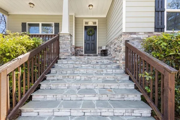 $499,995 | 102 River Point Road, Jackson, GA 30233