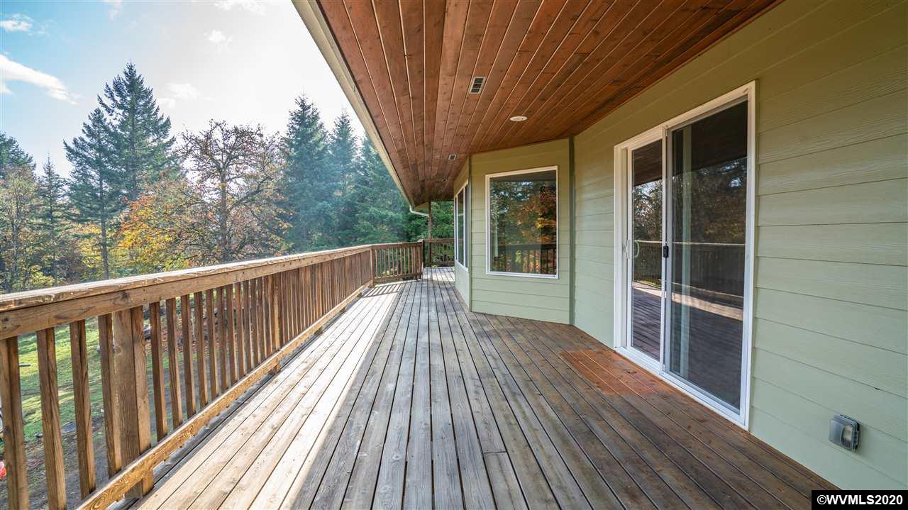 2508 Liberty Road Dallas, OR 97338 - Photo 14 of 41