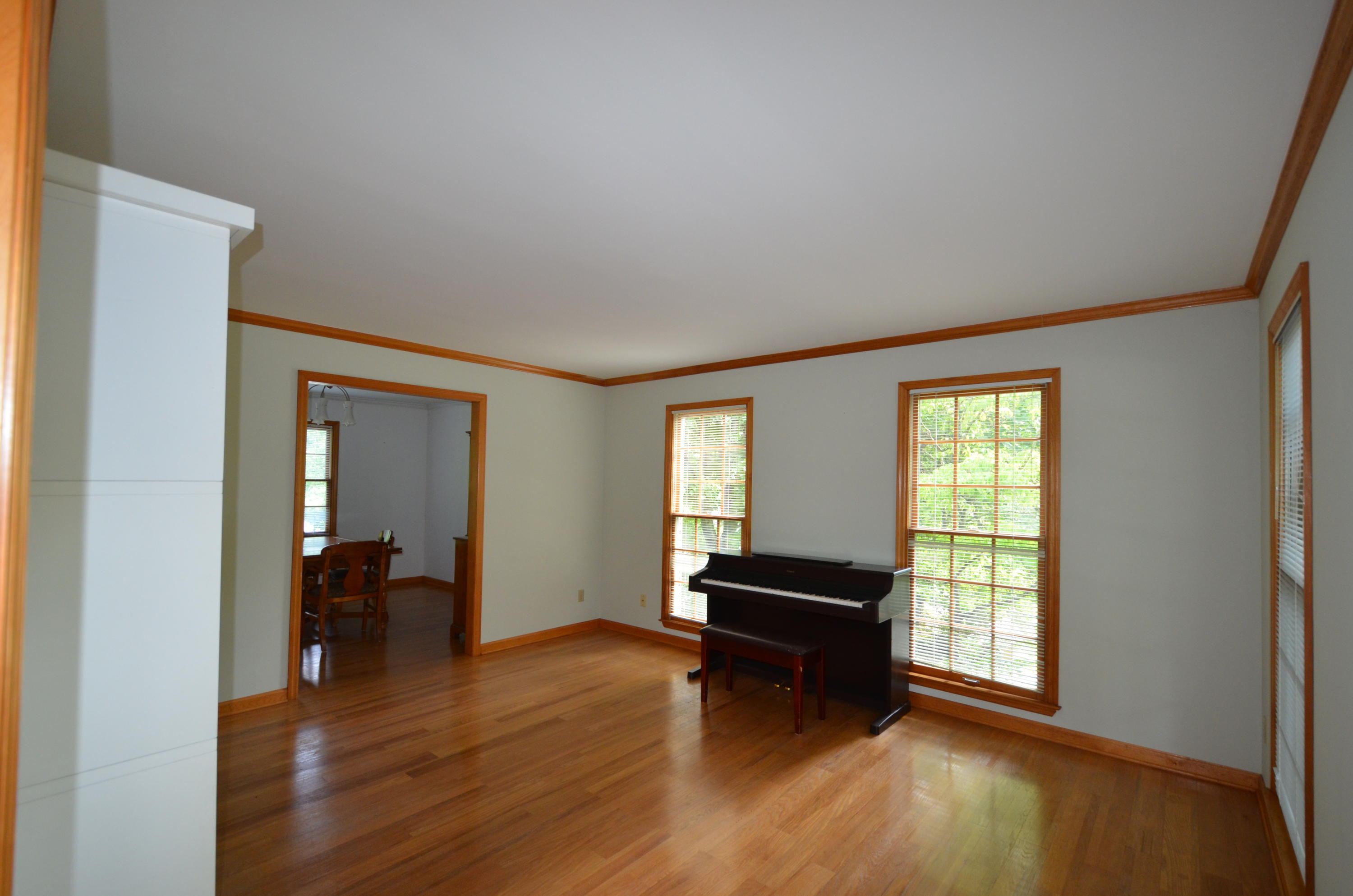 127 Baypath Drive Oak Ridge, TN 37830 - Photo 7 of 24 DSC_0969