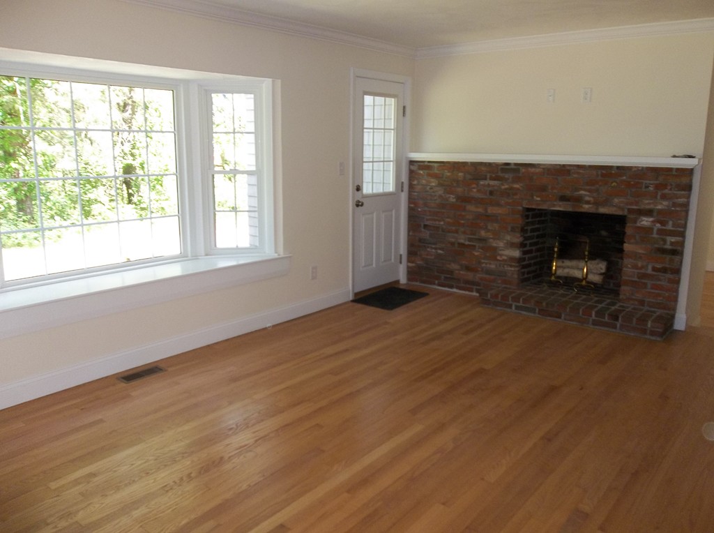 20 Ledge Road Haverhill, MA 01830 - Photo 8 of 13 Gallery Image 8