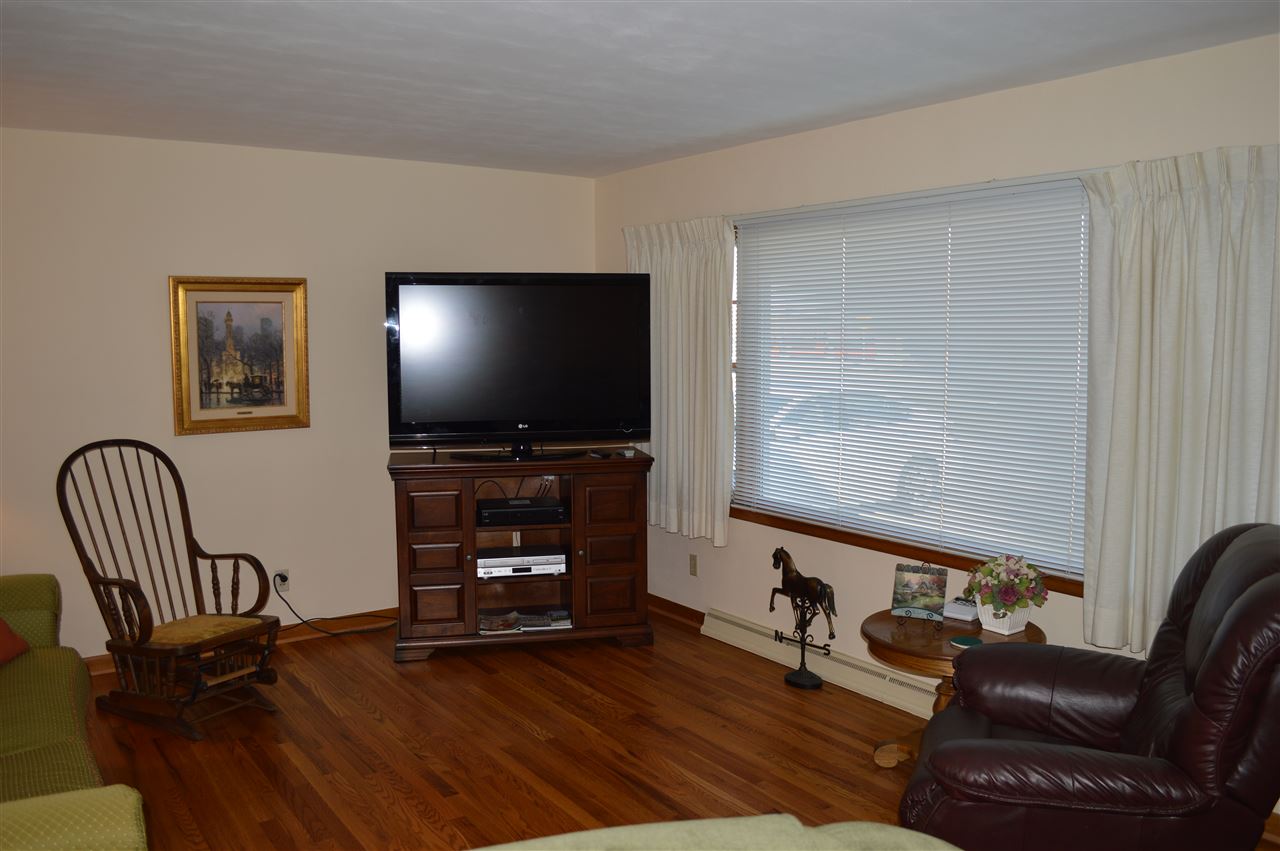 14700 Cleveland Road Granger, IN 46530 - Photo 5 of 35 Gallery Image 5