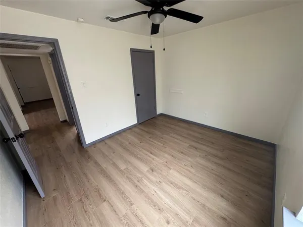 $1,275 | 7300 Comanche Trail, Unit 4, Lake Worth, TX 76135
