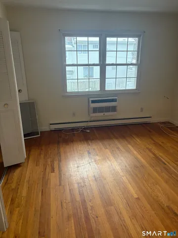 $2,400 | 21 River Place, Unit 3, Stamford, CT 06907