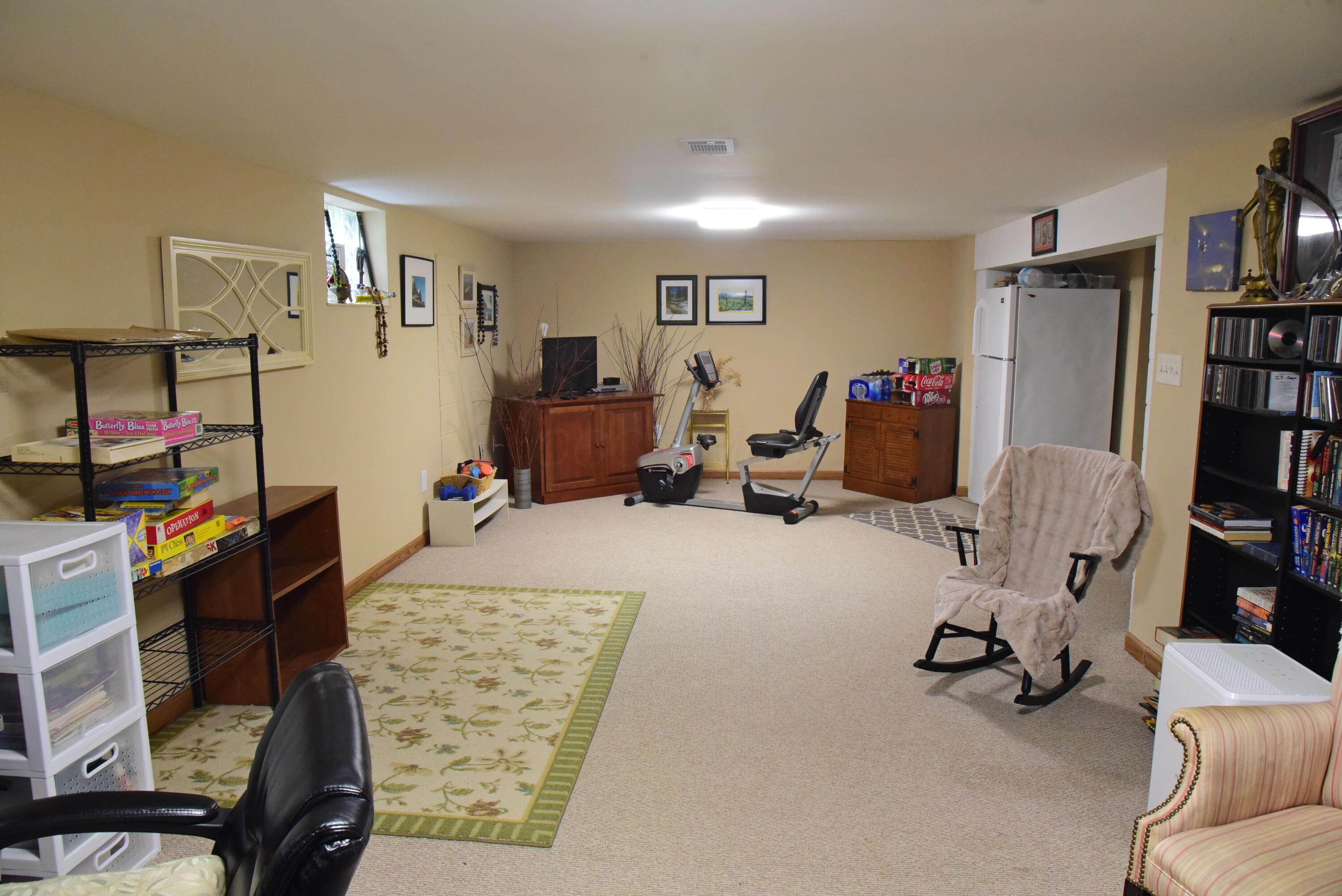 961 Lynbrook Road Columbus, OH 43235 - Photo 40 of 40 041