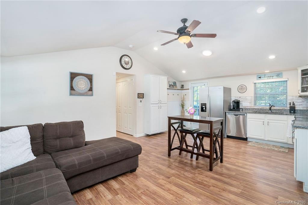 1485 Hensley Road Fort Mill, SC 29715 - Photo 8 of 24 Gallery Image 8