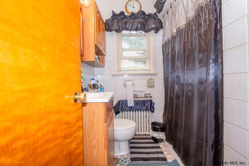 123 Wade Road Colonie, NY 12110 - Photo 11 of 29 Photo 11