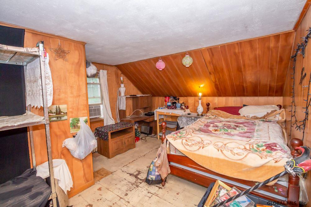 123 Wade Road Colonie, NY 12110 - Photo 17 of 29 Photo 17