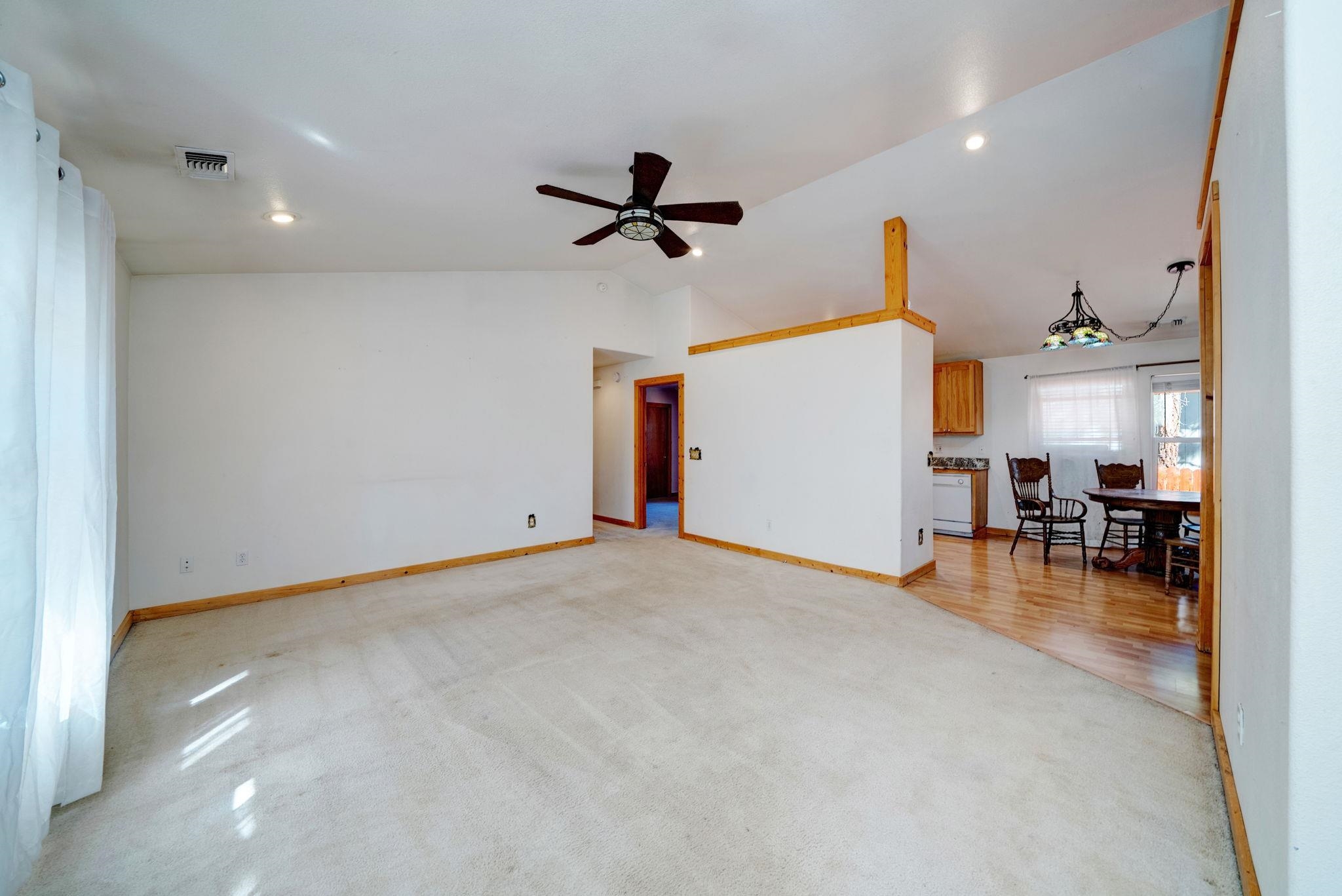 637 Ridge Street Portola, CA 96122 - Photo 7 of 27