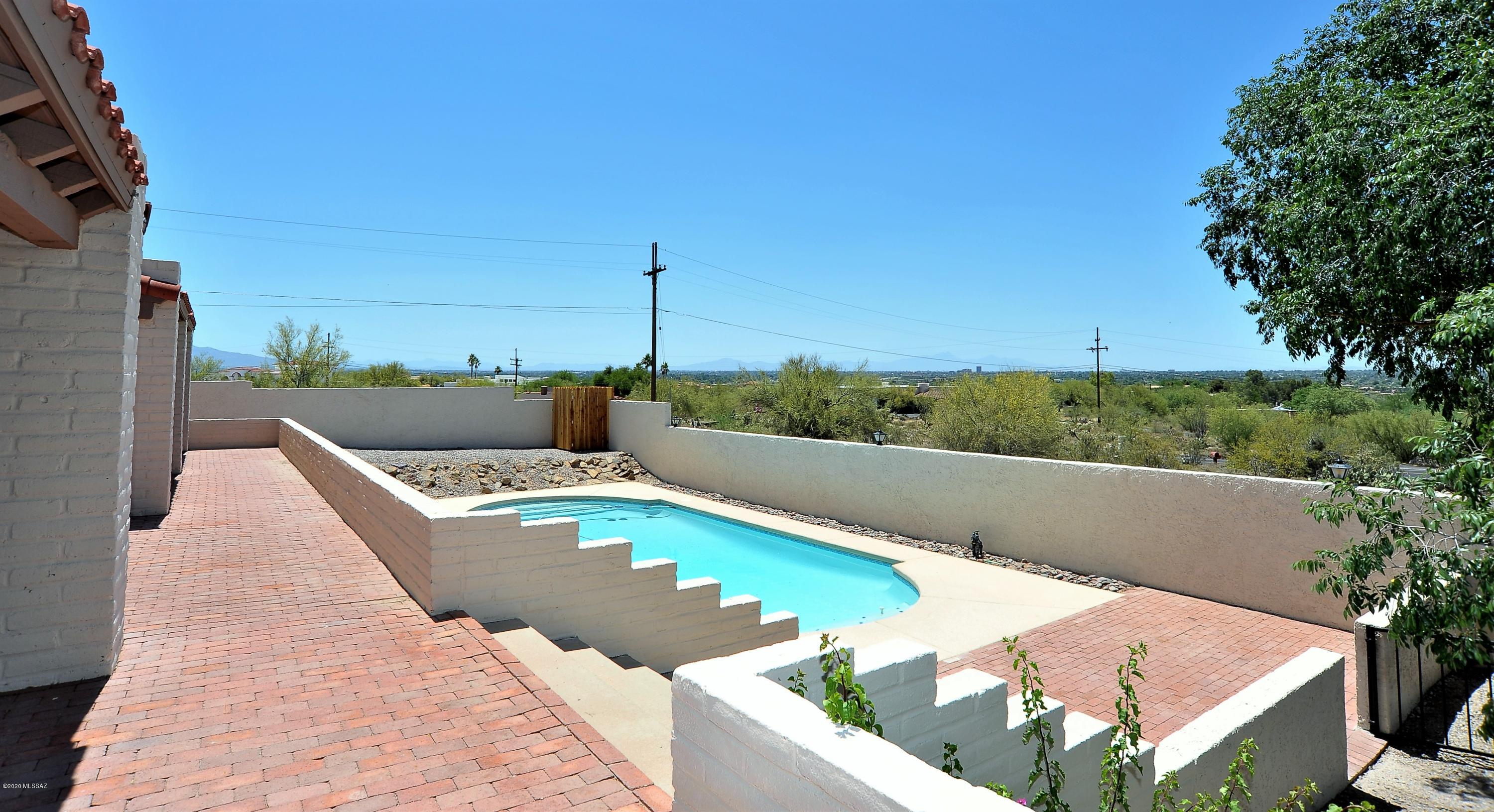 5133 East River Road Tucson, AZ 85718 - Photo 11 of 49 Gallery Image 11