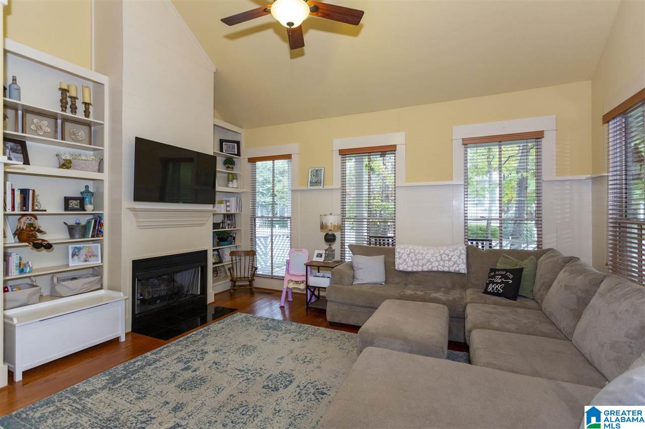166 Oak Circle Hayden, AL 35079 - Photo 15 of 43