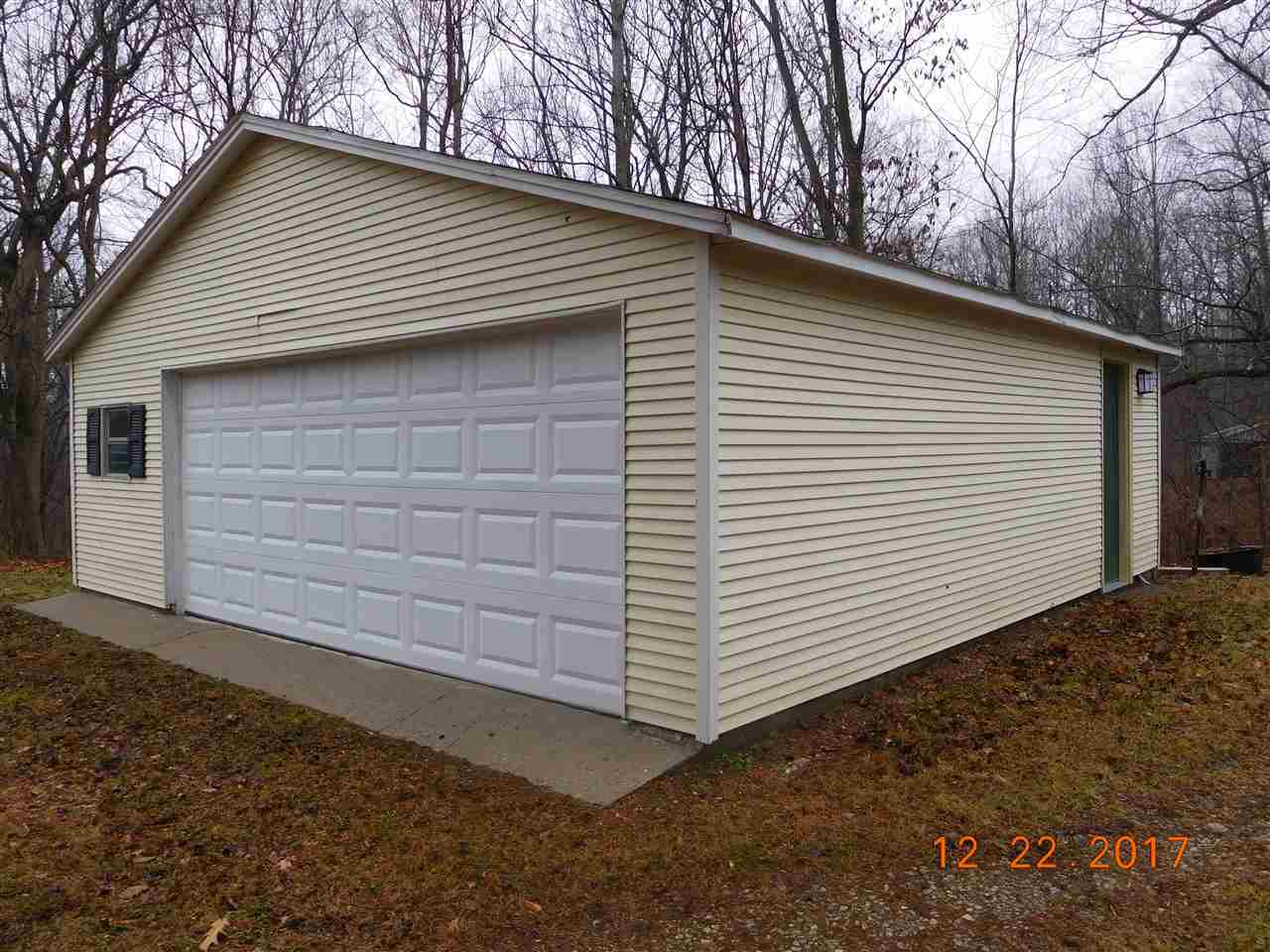 6198 Bittersweet Road Spencer, IN 47460 - Photo 2 of 13