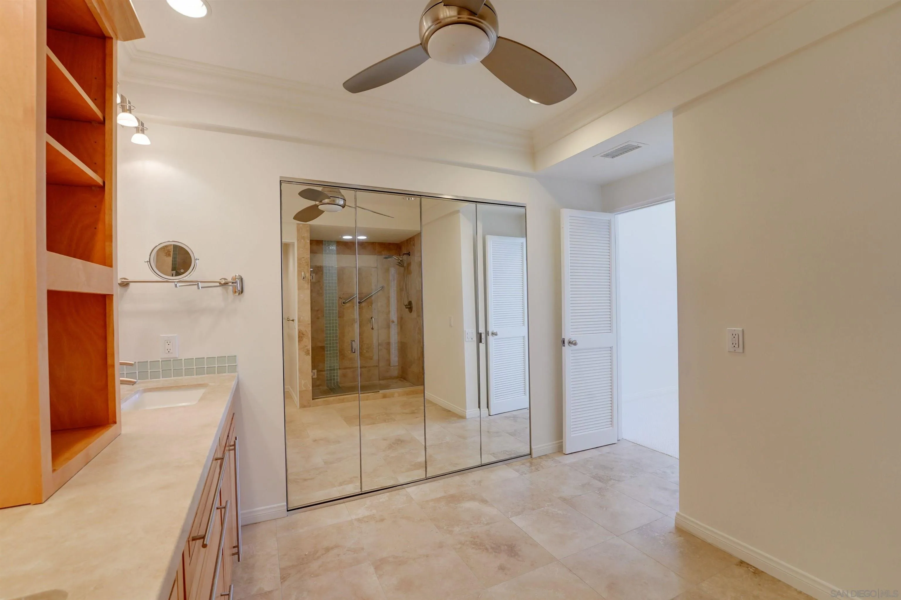 129 Cancha De Golf Rancho Santa Fe, CA 92091 - Photo 19 of 31 Primary Bath/Spa
