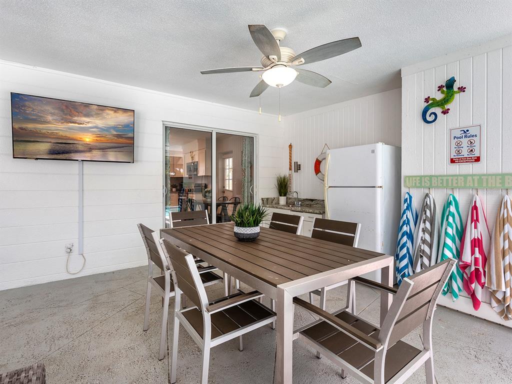 4474 Coco Ridge Circle Sarasota, FL 34233 - Photo 16 of 43 Gallery Image 16