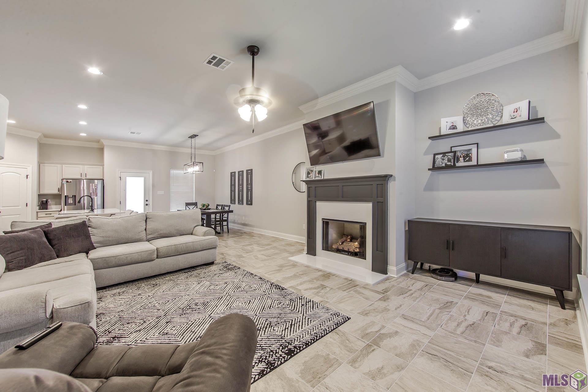 202 Chestnut Ridge Drive Gray, LA 70359 - Photo 4 of 13