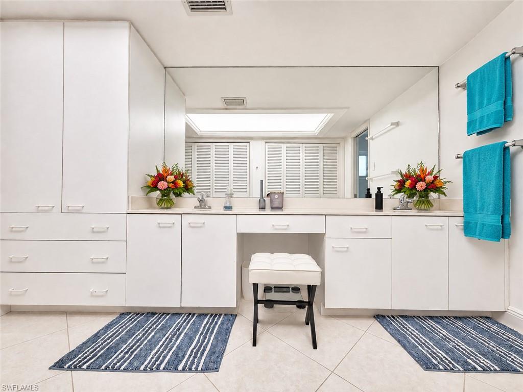 660 Regatta Road Naples, FL 34103 - Photo 29 of 39 Gallery Image 29