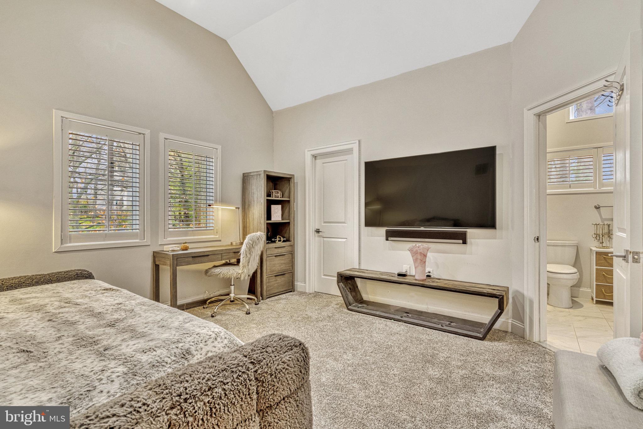 11577 Greenwich Point Road Reston, VA 20194 - Photo 33 of 49