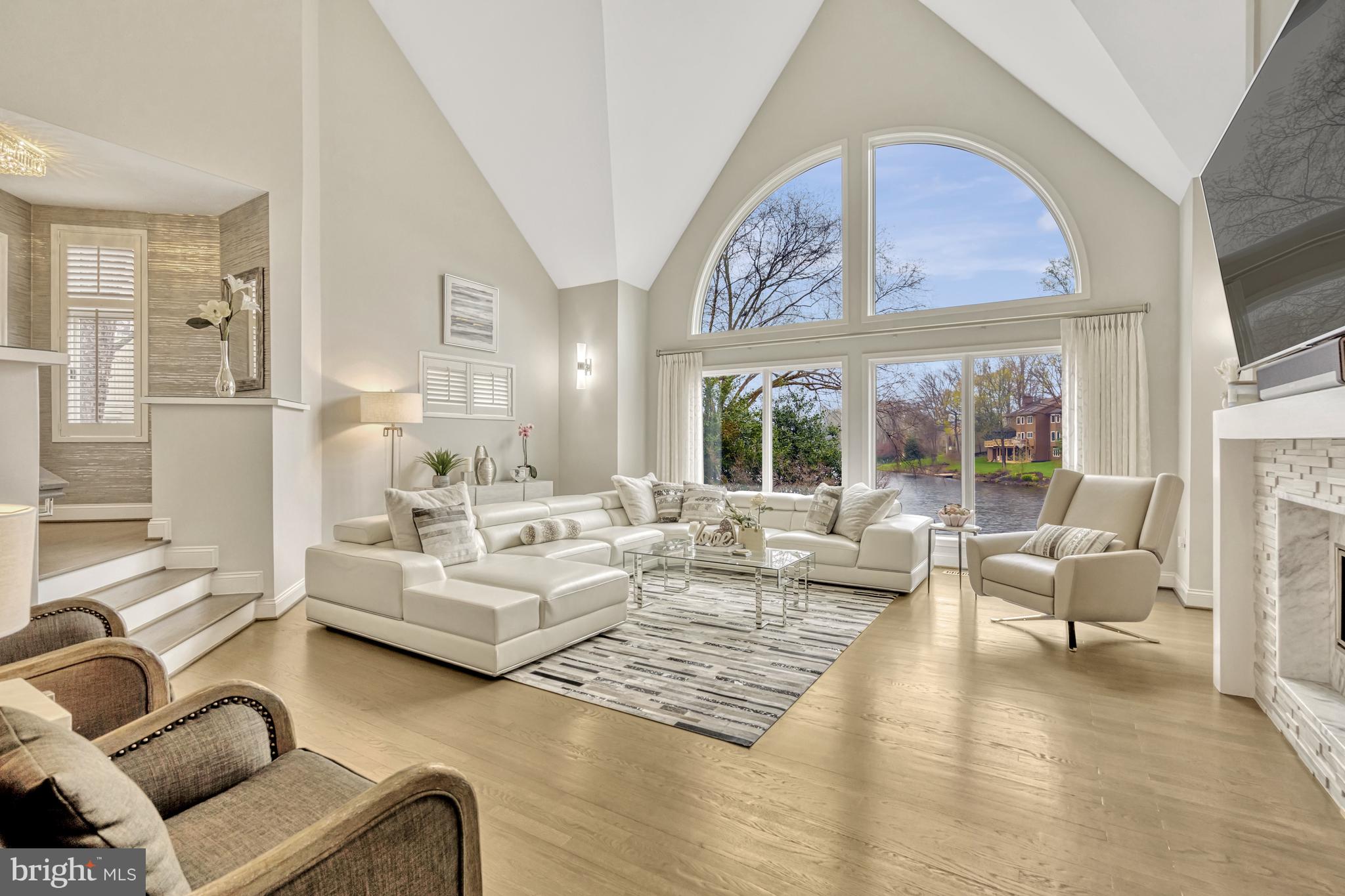 11577 Greenwich Point Road Reston, VA 20194 - Photo 4 of 49