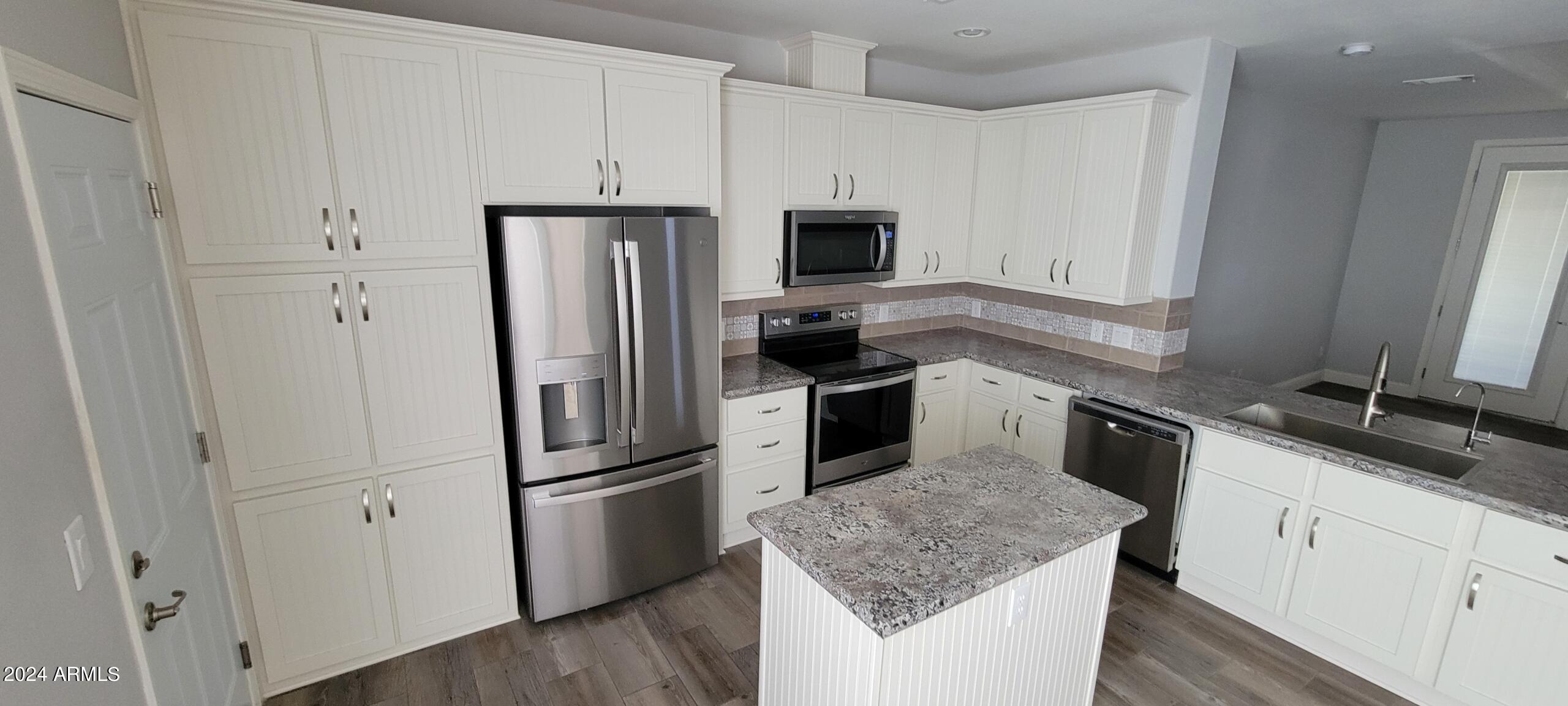 3301 South Goldfield Road, Unit 6045 Apache Junction, AZ 85119 - Photo 10 of 43 20241004_114009-scaled