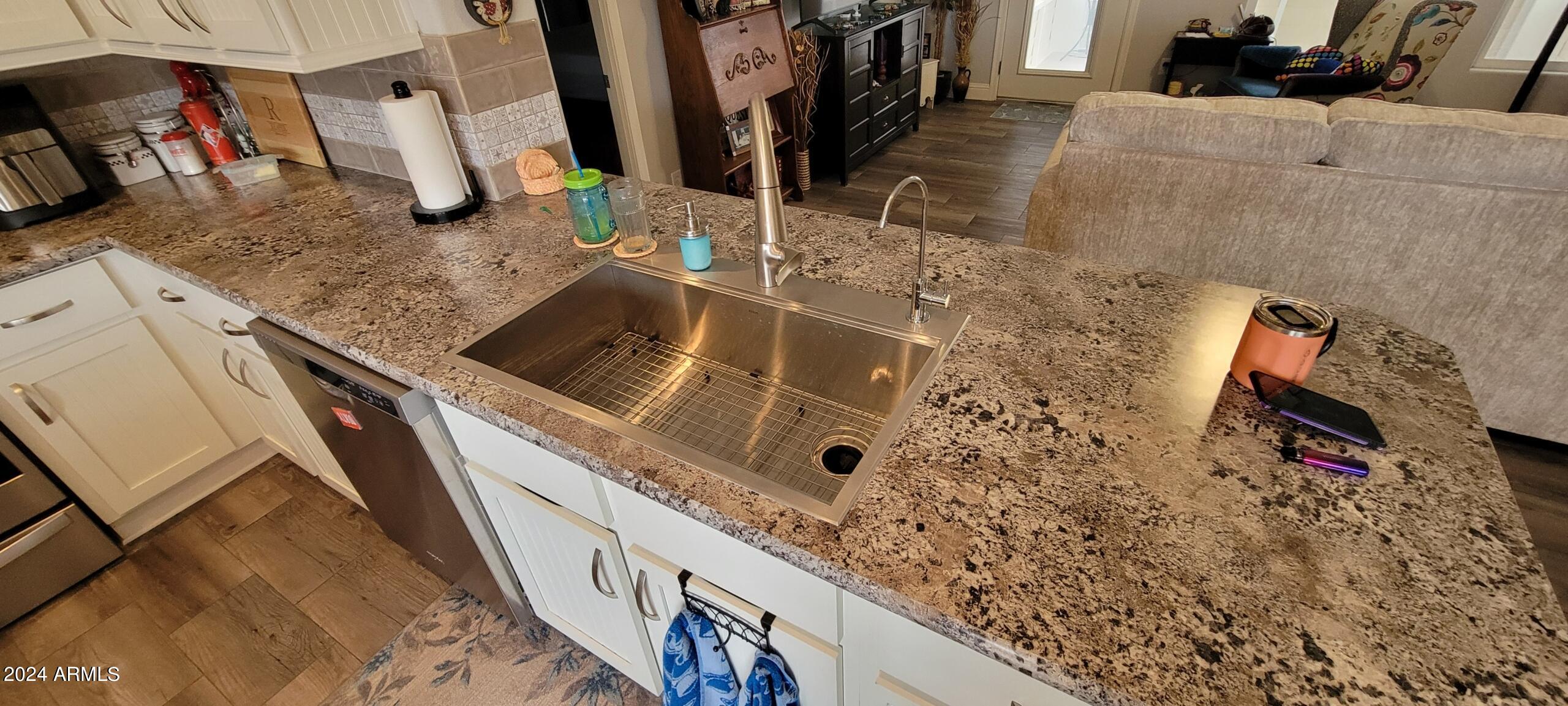 3301 South Goldfield Road, Unit 6045 Apache Junction, AZ 85119 - Photo 2 of 43 20240101_115000-scaled