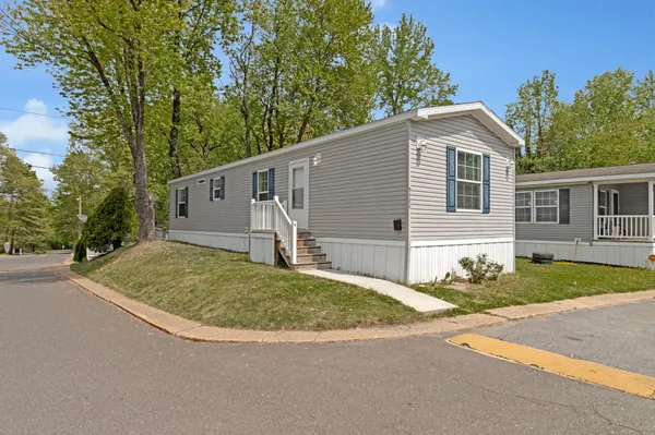 $94,900 | 9500 Beech Park Street, Upper Marlboro, MD 20774