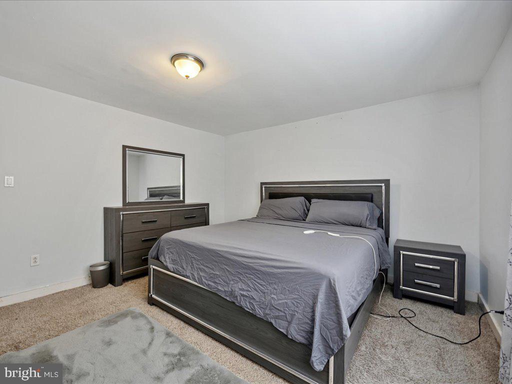 7251 Bradford Road Upper Darby, PA 19082 - Photo 27 of 39 Primary Room