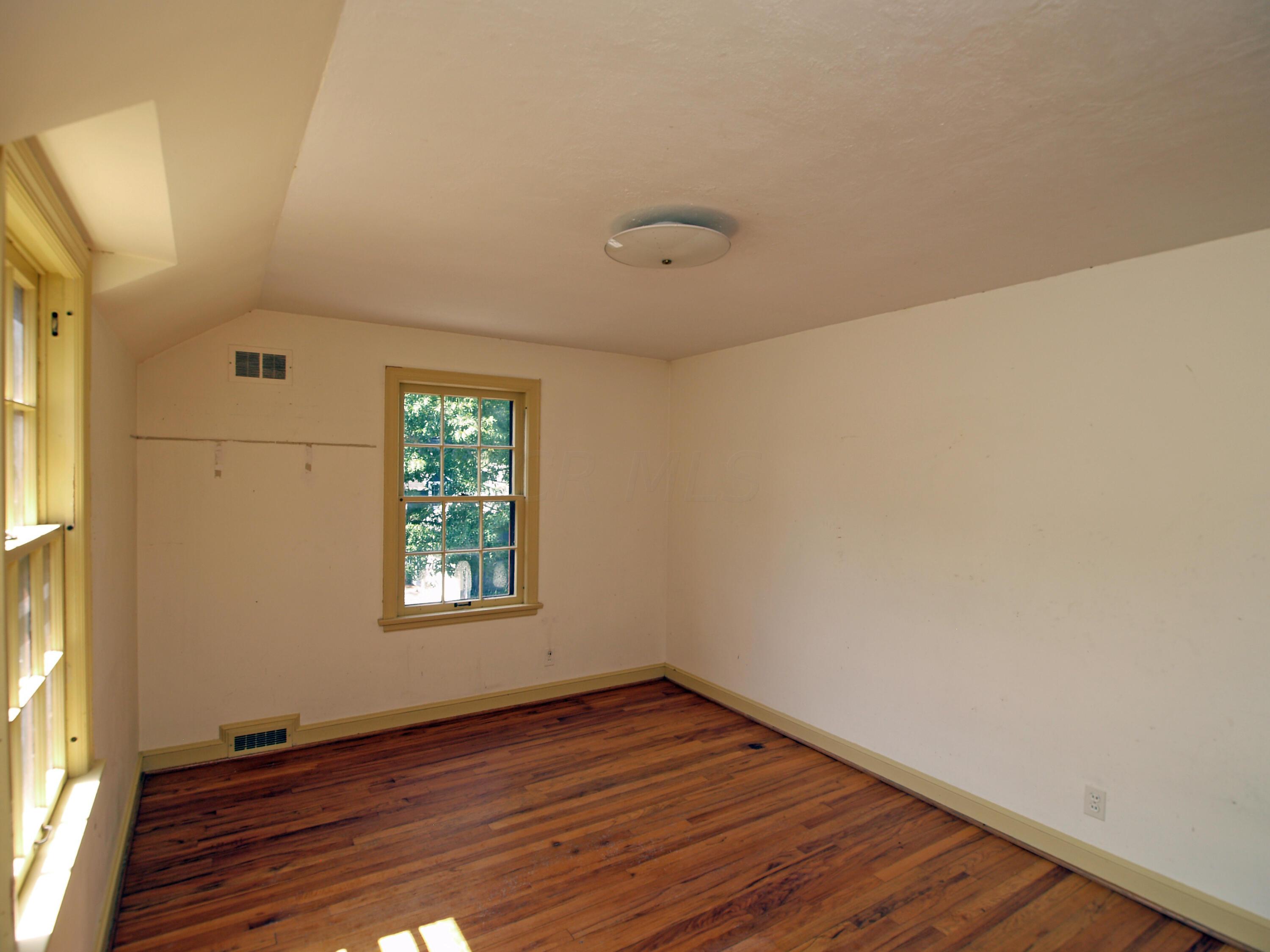 162 West Cooke Road Columbus, OH 43214 - Photo 38 of 54 Gallery Image 38