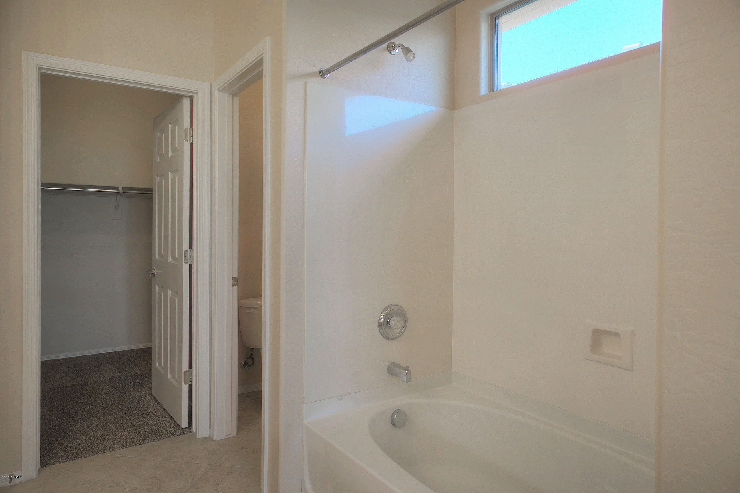 40012 North River Bend Road Anthem, AZ 85086 - Photo 15 of 25 Master bathroom 2