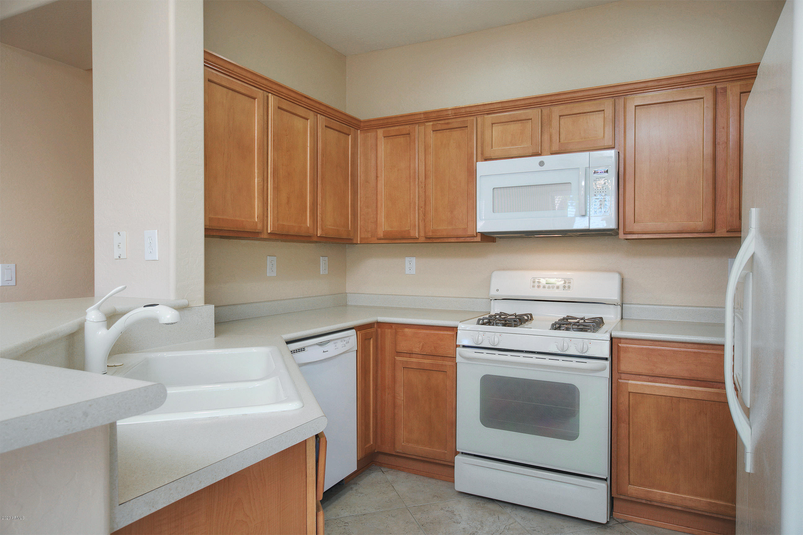 40012 North River Bend Road Anthem, AZ 85086 - Photo 8 of 25 Kitchen 1
