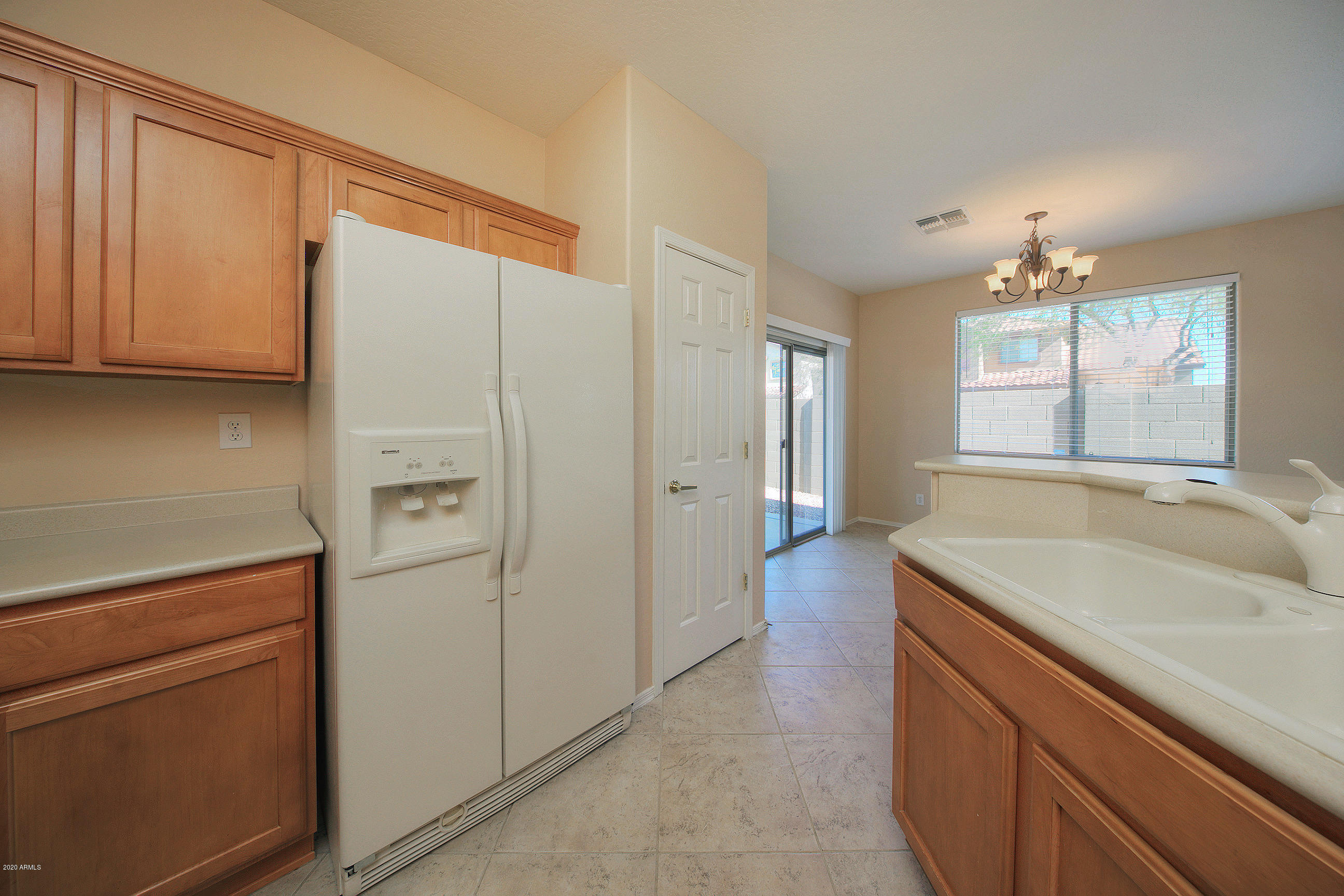 40012 North River Bend Road Anthem, AZ 85086 - Photo 10 of 25 Kitchen 3