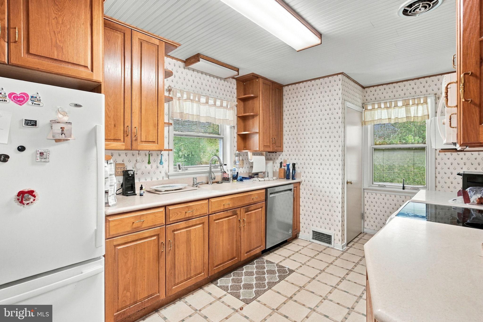 528 Montgomery Road Ambler, PA 19002 - Photo 15 of 39 Gallery Image 15
