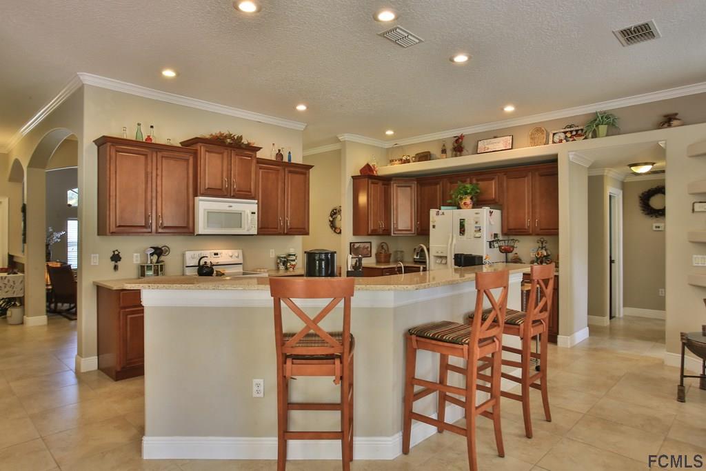8 Ripley Place Palm Coast, FL 32164 - Photo 14 of 32 Gallery Image 14