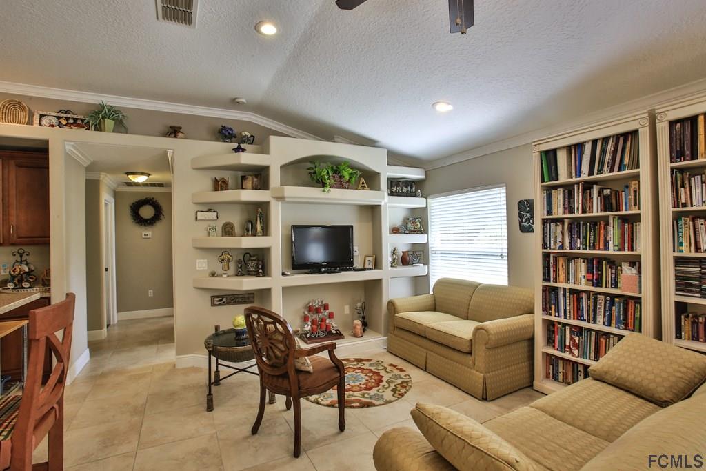 8 Ripley Place Palm Coast, FL 32164 - Photo 19 of 32 Gallery Image 19